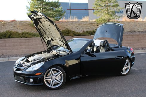 Used 2010 Mercedes-Benz SLK 55 AMG image 14