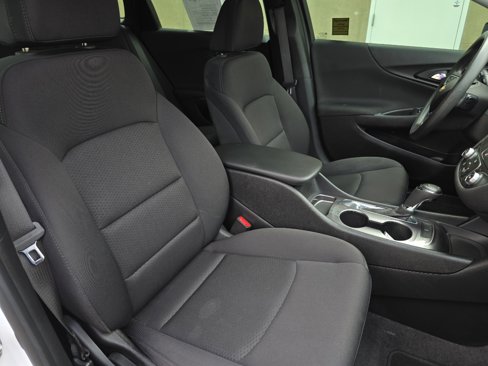 Used 2019 Chevrolet Malibu LS image 20