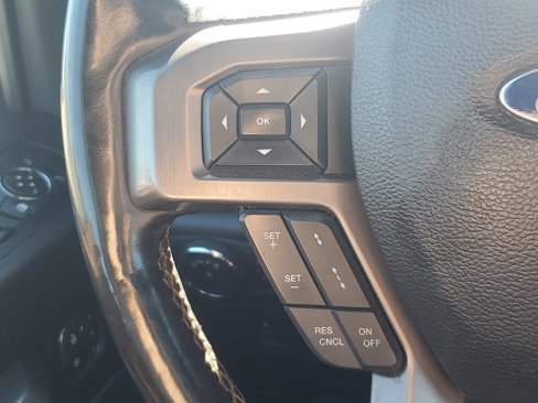 Used 2016 Ford F150 Limited image 14