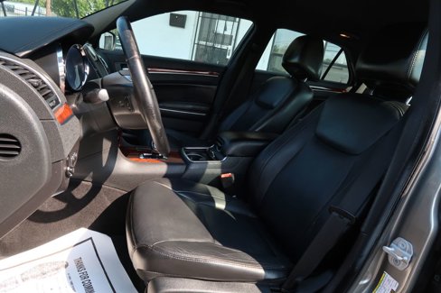 Used 2012 Chrysler 300 Limited image 5