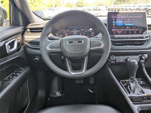 Used 2022 Jeep Compass Altitude image 15
