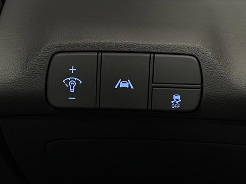 Certified 2023 Hyundai Elantra SEL w/ Convenience Package image 13