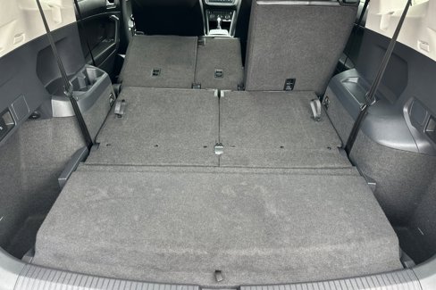 Used 2019 Volkswagen Tiguan SE image 17