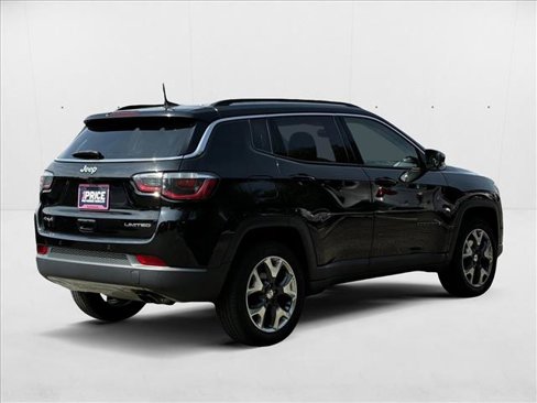 Used 2018 Jeep Compass Limited w/ Navigation Group image 5