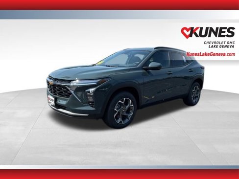 New 2025 Chevrolet Trax LT w/ Driver Confidence Package image 9