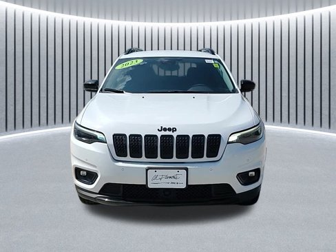 Used 2023 Jeep Cherokee Altitude Lux image 9