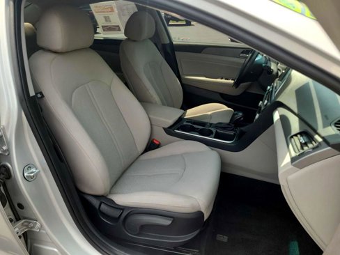 Used 2019 Hyundai Sonata SEL image 11