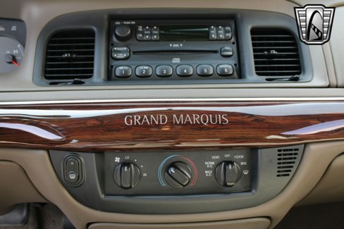 Used 2004 Mercury Grand Marquis GS image 11
