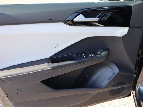 New 2025 Volkswagen Taos S image 13