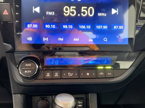 Used 2016 Toyota Corolla S image 17
