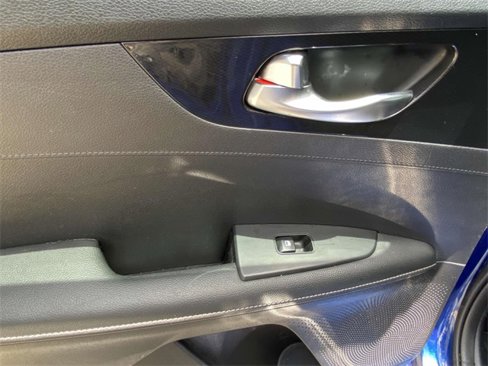 Used 2024 Kia Forte GT-Line w/ GT-Line Premium Package image 15