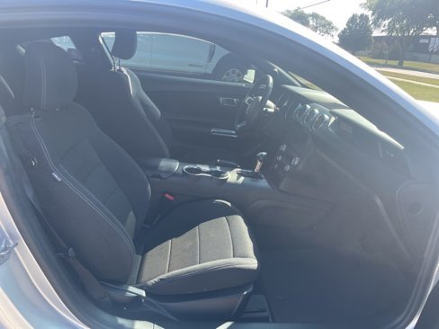 Used 2015 Ford Mustang Coupe w/ Equipment Group 051A image 15