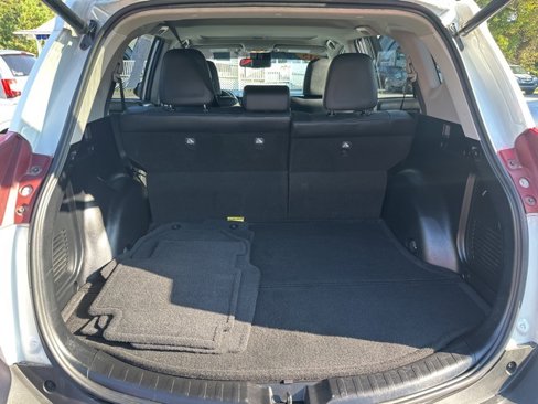 Used 2015 Toyota RAV4 Limited image 7