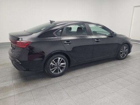 Used 2024 Kia Forte LXS image 10