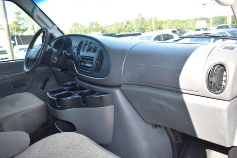 Used 2008 Ford E-150 and Econoline 150 Wagon image 52