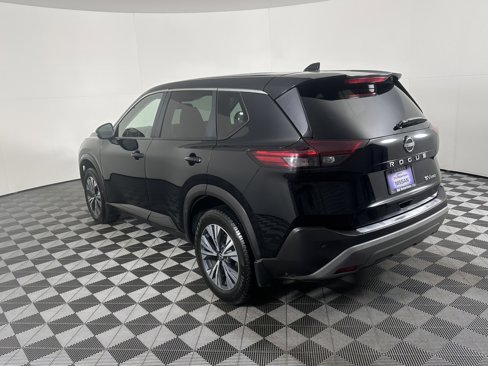 Used 2022 Nissan Rogue SV image 6
