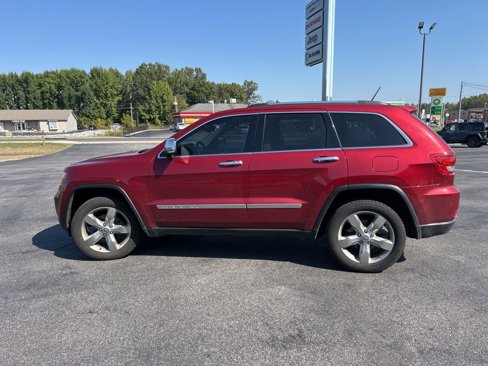 Used 2012 Jeep Grand Cherokee Overland image 3