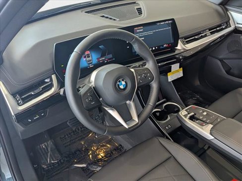 New 2025 BMW X1 xDrive28i w/ Convenience Package image 2
