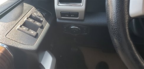 Used 2016 Ford F150 Lariat image 17