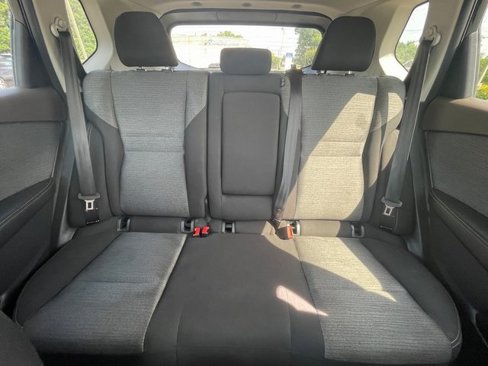 Used 2021 Nissan Rogue SV image 15