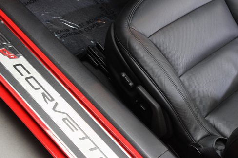 Used 2013 Chevrolet Corvette Grand Sport w/ 3LT Preferred Equipment Group image 39