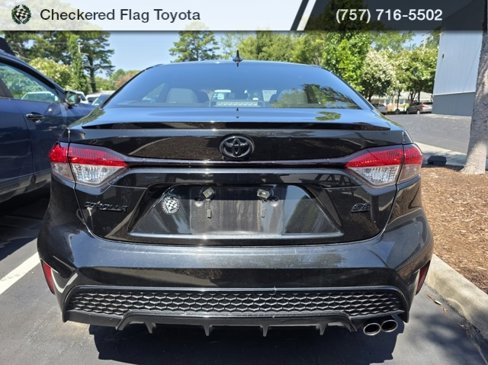 Used 2021 Toyota Corolla SE w/ Carpet Mat Package (TMS) image 5