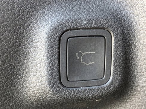 Used 2019 Jeep Compass Latitude w/ Popular Equipment Group image 14