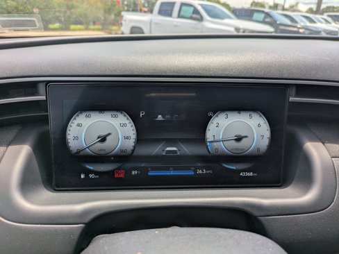 Used 2024 Hyundai Tucson Limited image 31