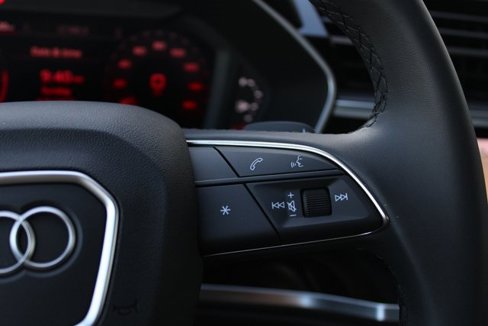 New 2025 Audi Q3 2.0T Premium image 12