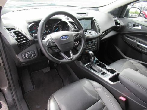 Used 2017 Ford Escape Titanium image 16