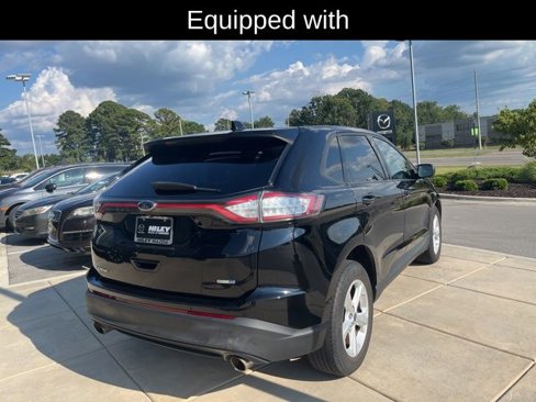 Used 2018 Ford Edge SE image 3