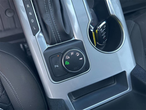Used 2020 Chevrolet Blazer LT image 28