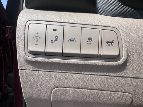 Used 2019 Hyundai Tucson Sport image 5