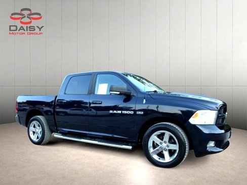 Used 2012 RAM 1500 Sport image 3