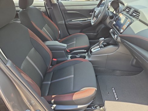 Certified 2025 Nissan Versa SR w/ Trunk Package image 21