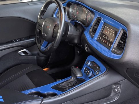 Used 2022 Dodge Challenger SXT w/ Blacktop Package image 27