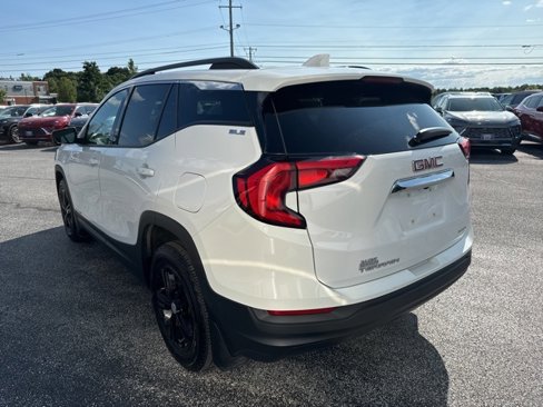 Used 2018 GMC Terrain SLE w/ Driver Convenience Package image 5