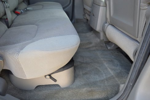 Used 2010 Nissan Frontier SE image 26