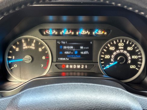 Used 2016 Ford F150 XLT w/ Equipment Group 302A Luxury image 32