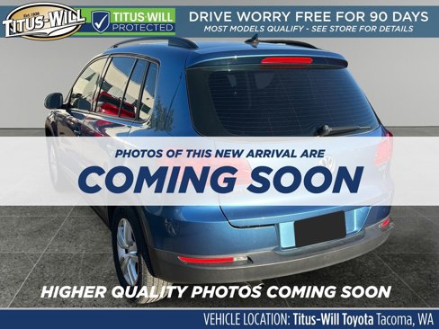 Used 2017 Volkswagen Tiguan S image 3