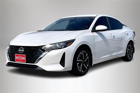Used 2024 Nissan Sentra SV image 3