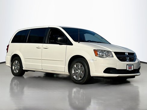 Used 2011 Dodge Grand Caravan Express image 1