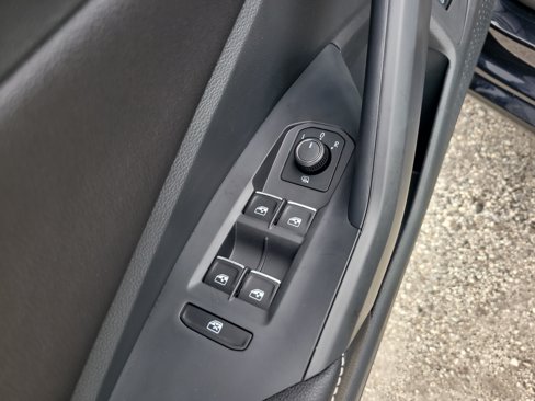 Used 2025 Volkswagen Jetta S image 16