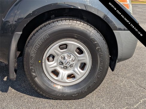Used 2021 Nissan Frontier S image 11