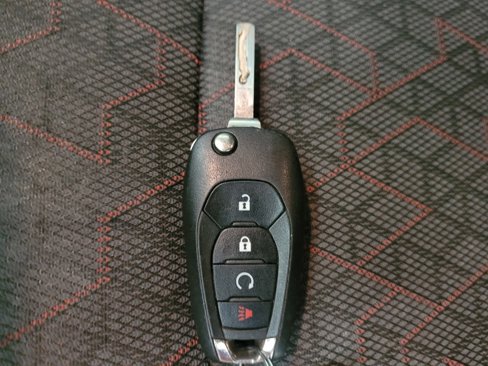 Used 2020 Chevrolet Sonic LT image 32