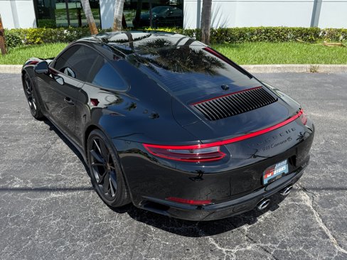 Used 2017 Porsche 911 Carrera 4S image 15