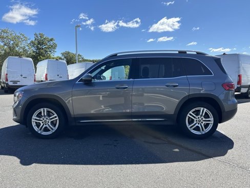 Used 2022 Mercedes-Benz GLB 250 4MATIC image 4