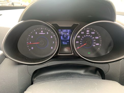 Used 2015 Hyundai Veloster w/ Option Group 02 image 5