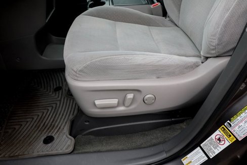 Used 2015 Toyota Sienna LE image 31
