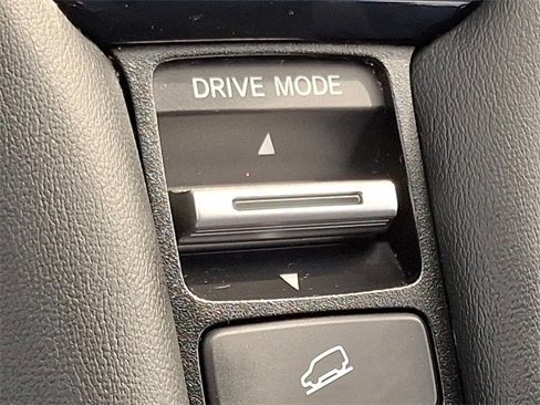Used 2023 Honda HR-V LX image 24